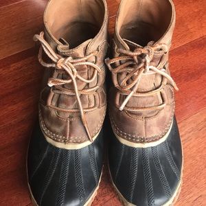 Sorel Out N about boots